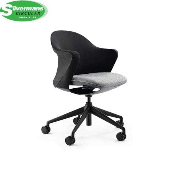 Swivel chair for cozy offices and home, flair model with a 5-star base and castors home and office workspaces.