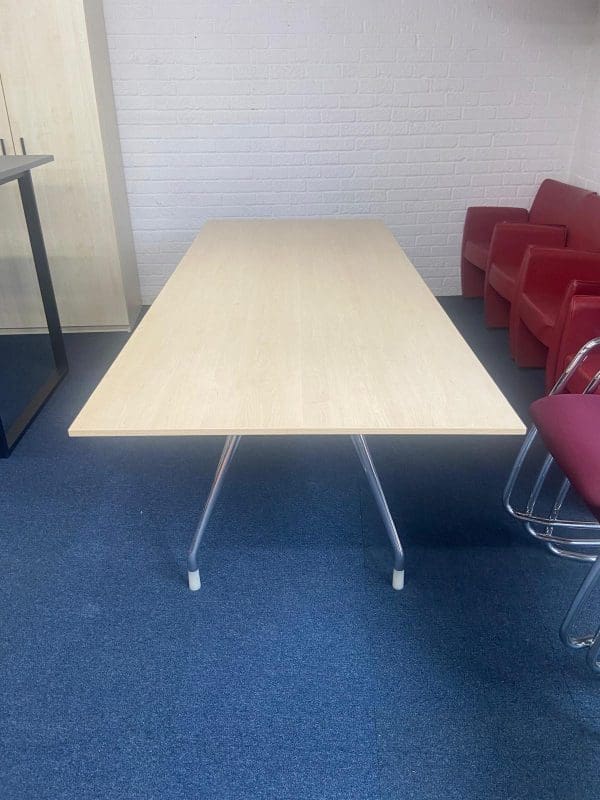 Board Room Table - 2.4/1m around table 900cm